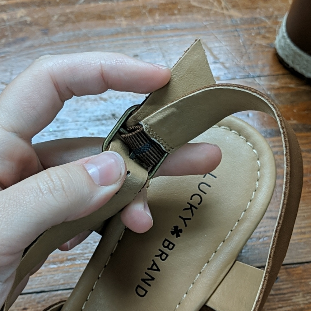 Lucky Brand Wedge Sandal Size 10 - Picture 4 of 8